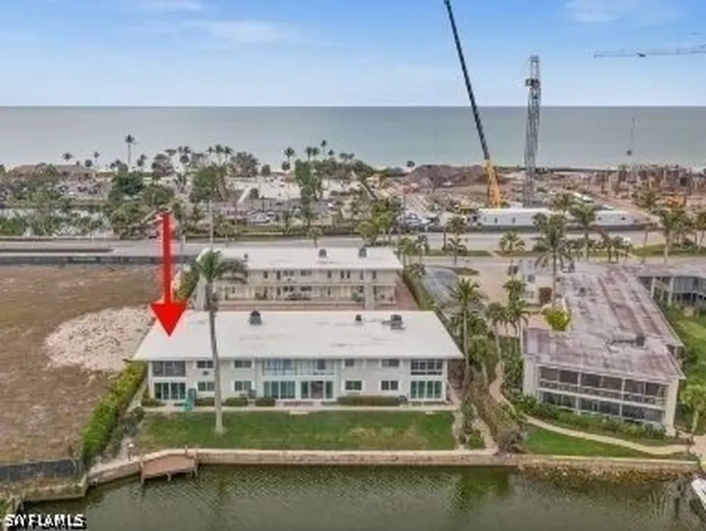 1550 Gulf Shore Boulevard N Naples FL 34102