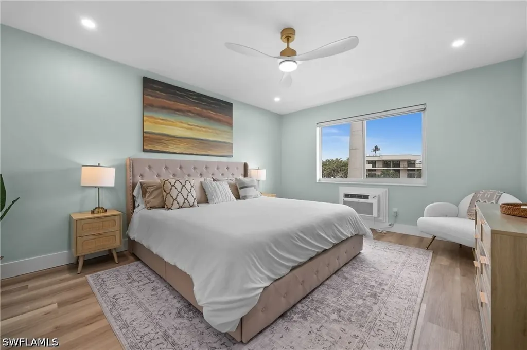 1550 Gulf Shore Boulevard N Naples FL 34102