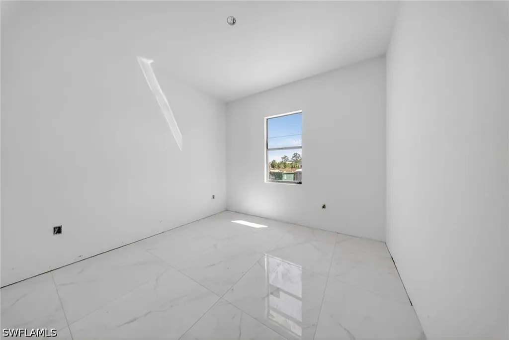 1211 Delores Street E Lehigh Acres FL 33974