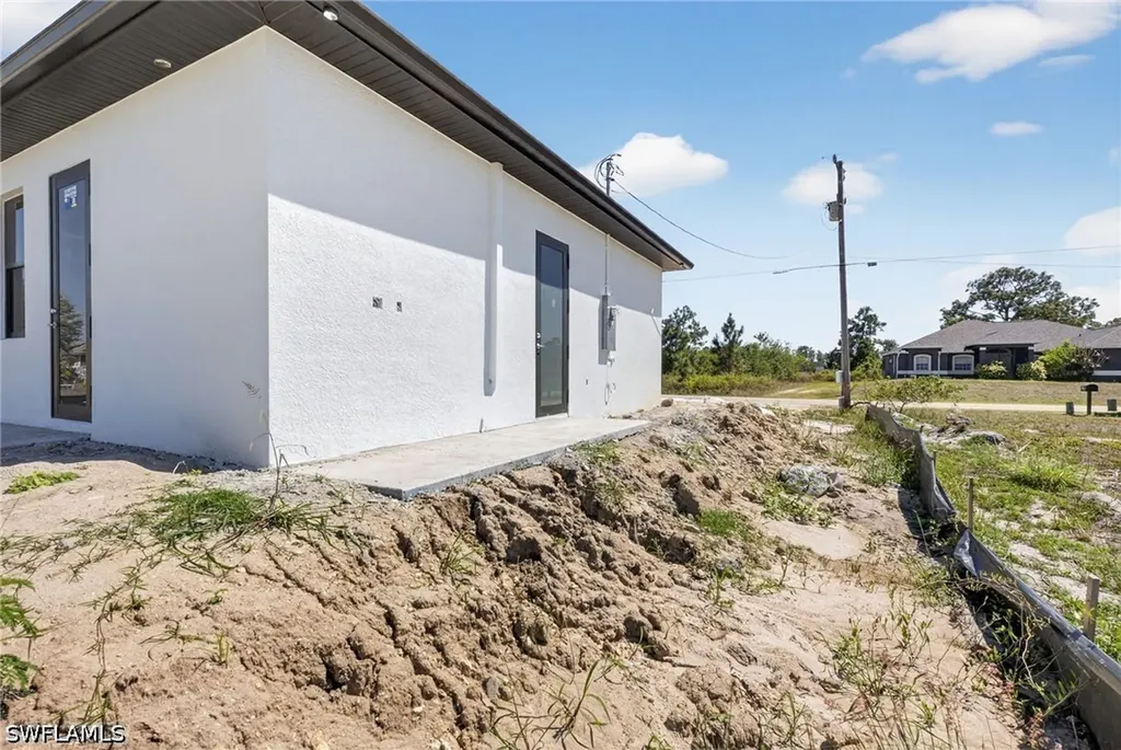 1211 Delores Street E Lehigh Acres FL 33974