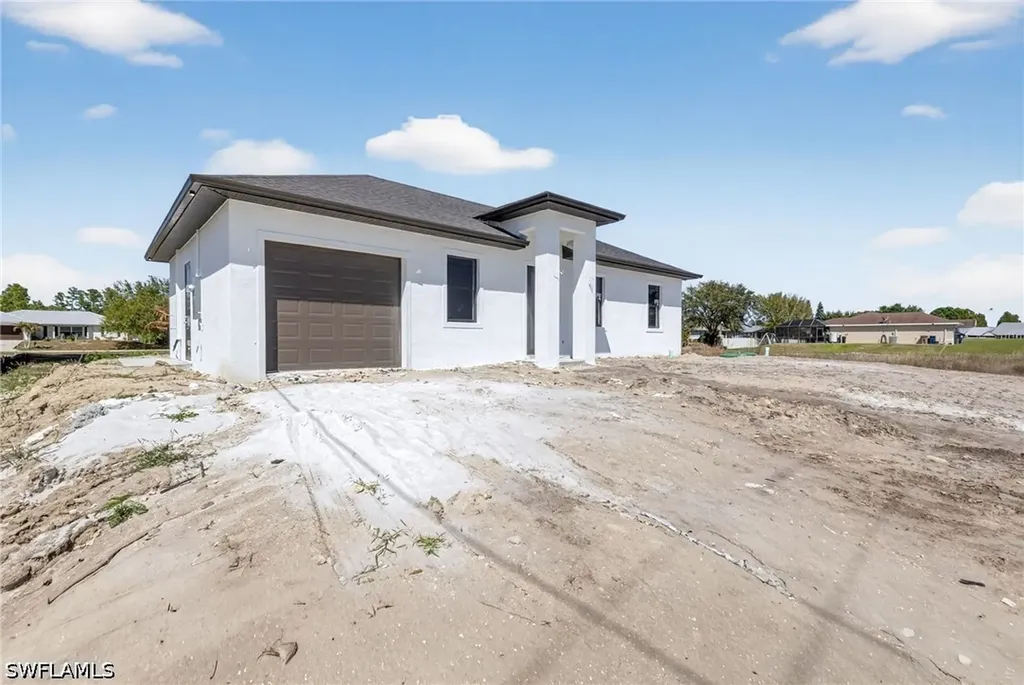 1211 Delores Street E Lehigh Acres FL 33974