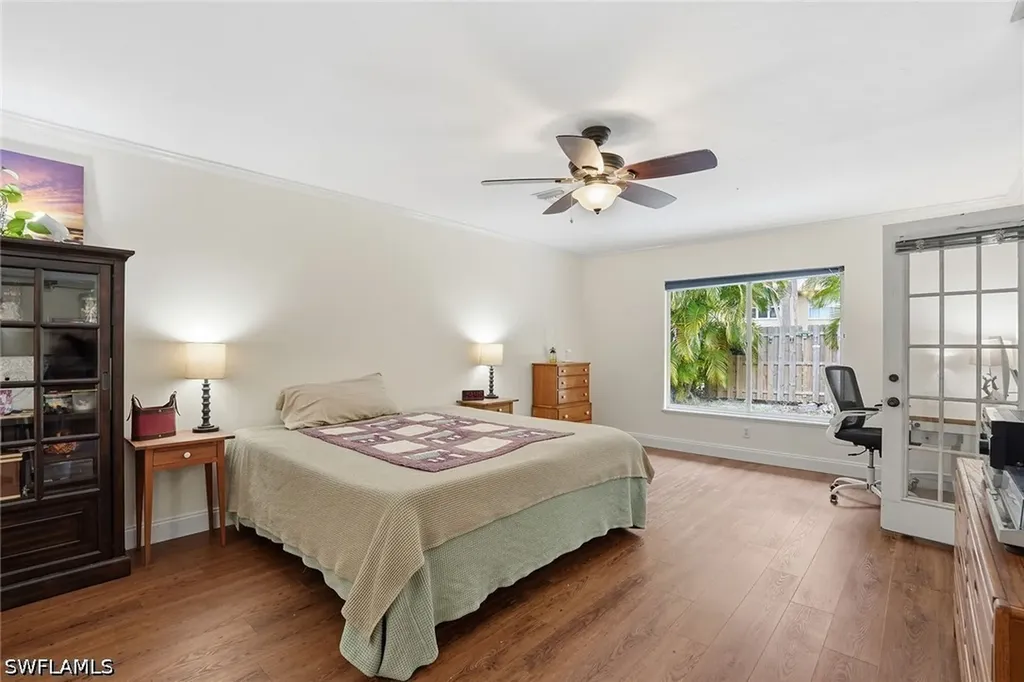 4581 Chippendale Drive Naples FL 34112