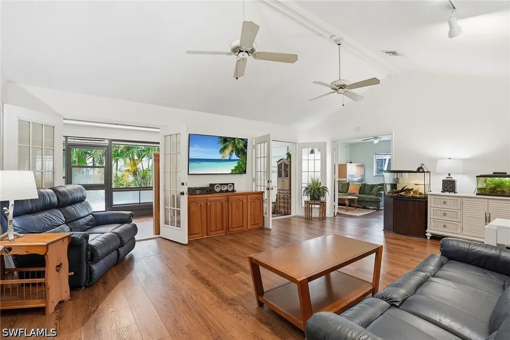 4581 Chippendale Drive Naples FL 34112