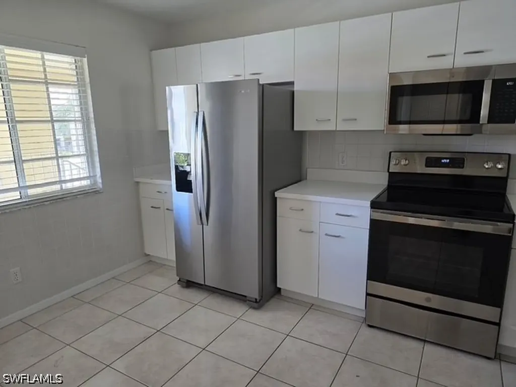 7725 Jewel Lane Naples FL 34109