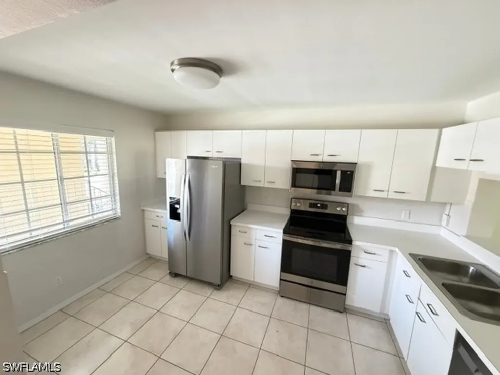 7725 Jewel Lane Naples FL 34109
