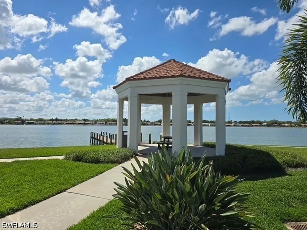 7725 Jewel Lane Naples FL 34109