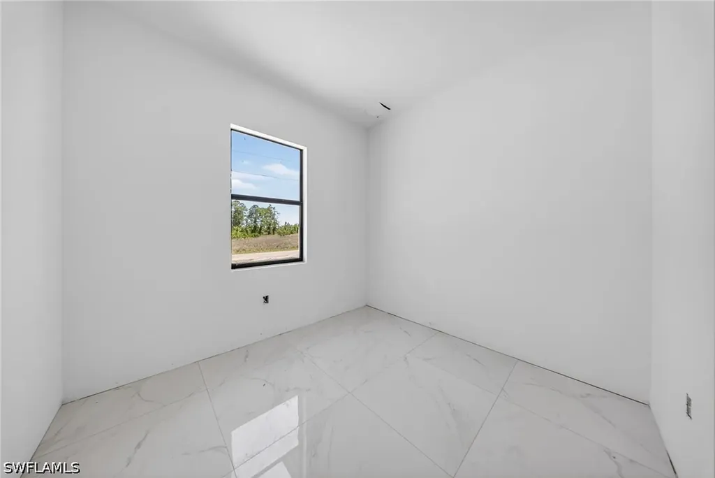 1213 Dodwin Street E Lehigh Acres FL 33974