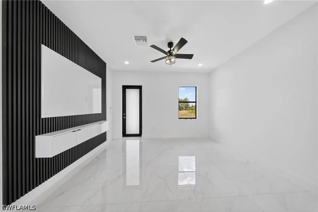 1213 Dodwin Street E Lehigh Acres FL 33974