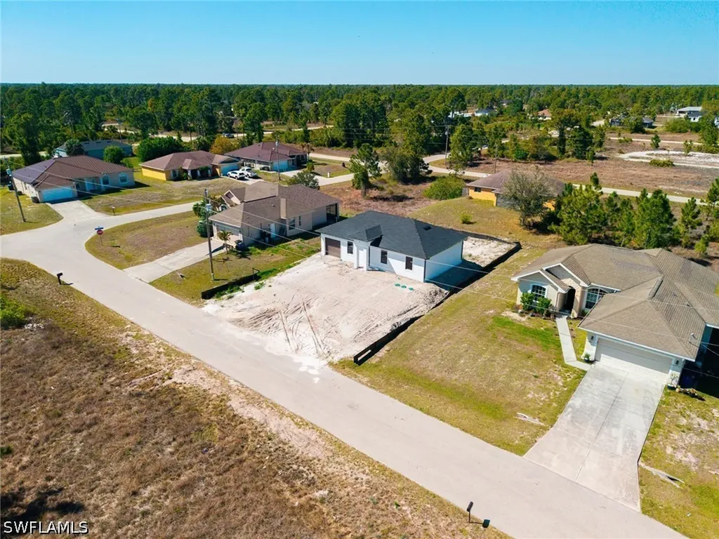 1213 Dodwin Street E Lehigh Acres FL 33974