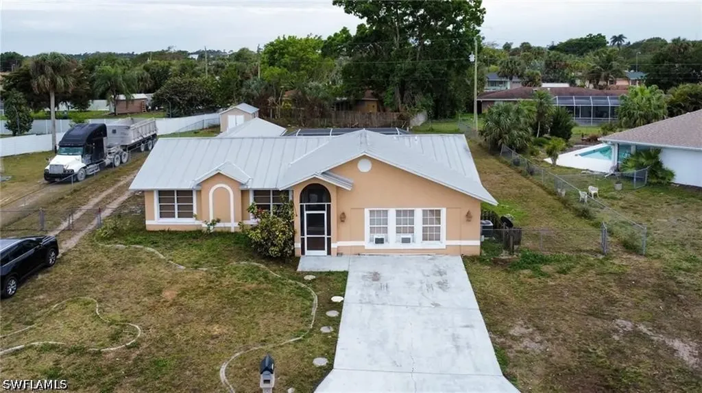 706 Arianne Court Lehigh Acres FL 33936