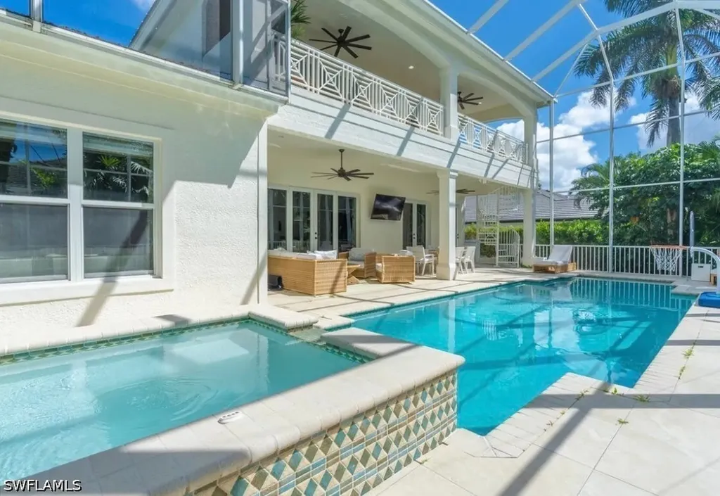 428 Rudder Road Naples FL 34102