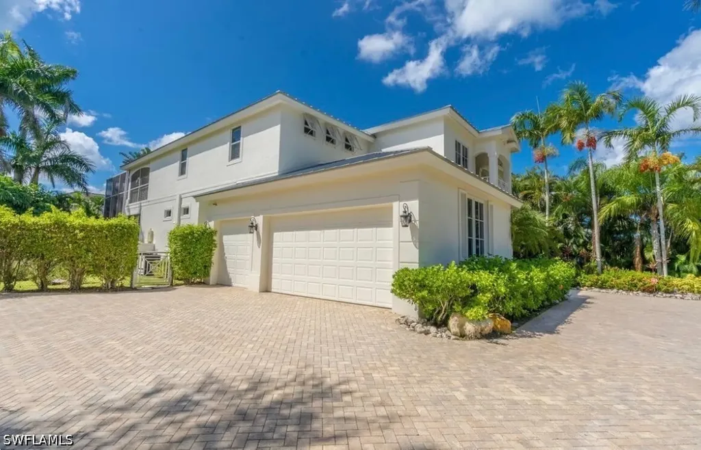 428 Rudder Road Naples FL 34102