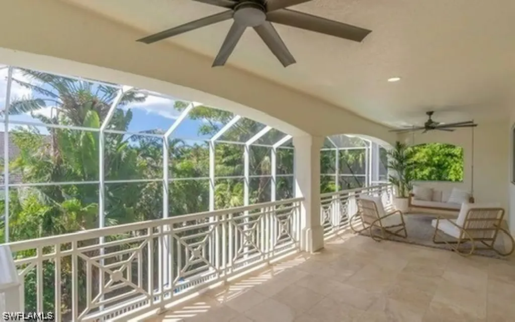 428 Rudder Road Naples FL 34102