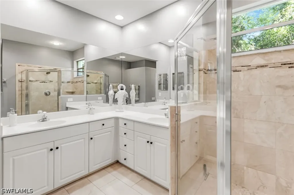 8267 Parkstone Place Naples FL 34120