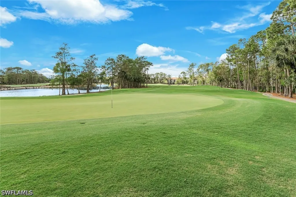 8267 Parkstone Place Naples FL 34120