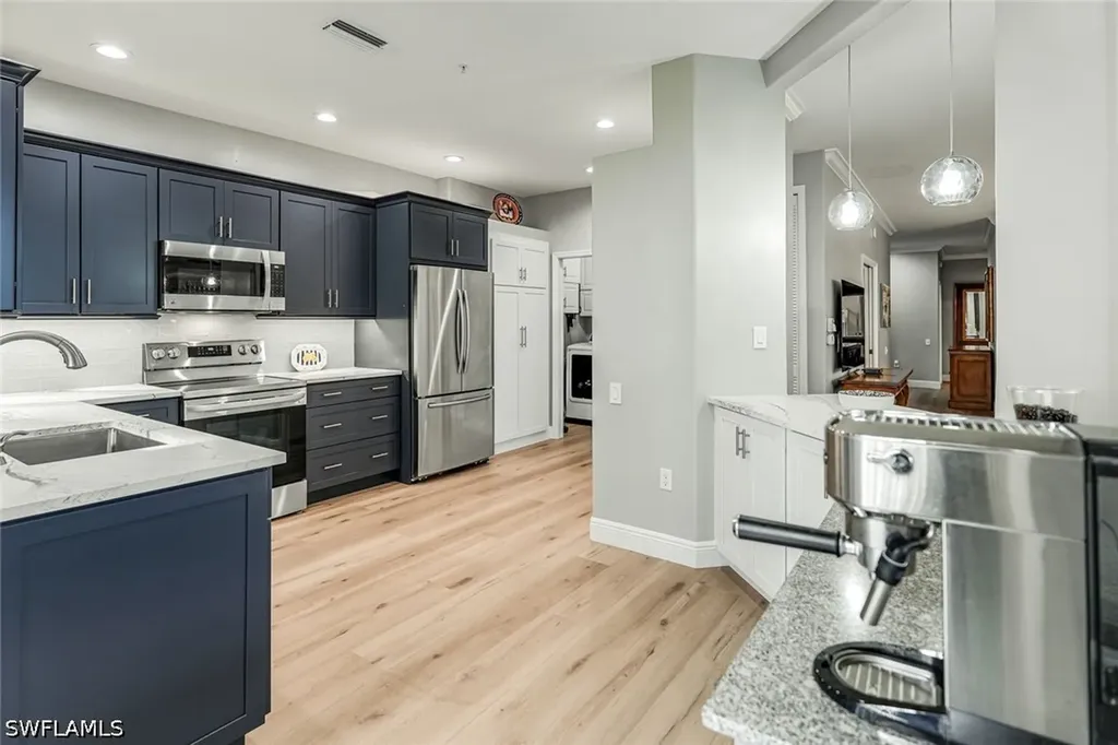 8267 Parkstone Place Naples FL 34120