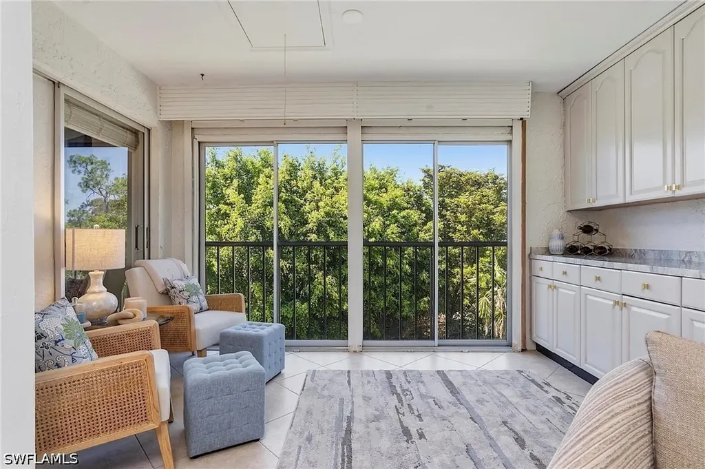 1001 Foxfire Lane Naples FL 34104