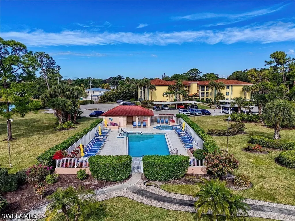 1001 Foxfire Lane Naples FL 34104