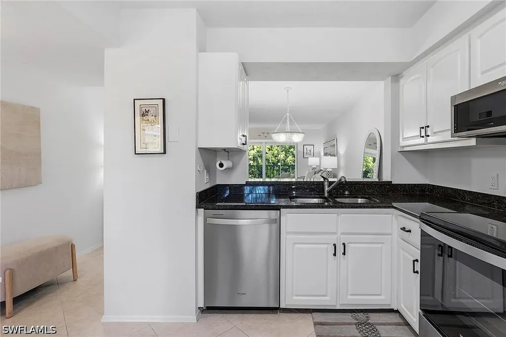 1001 Foxfire Lane Naples FL 34104