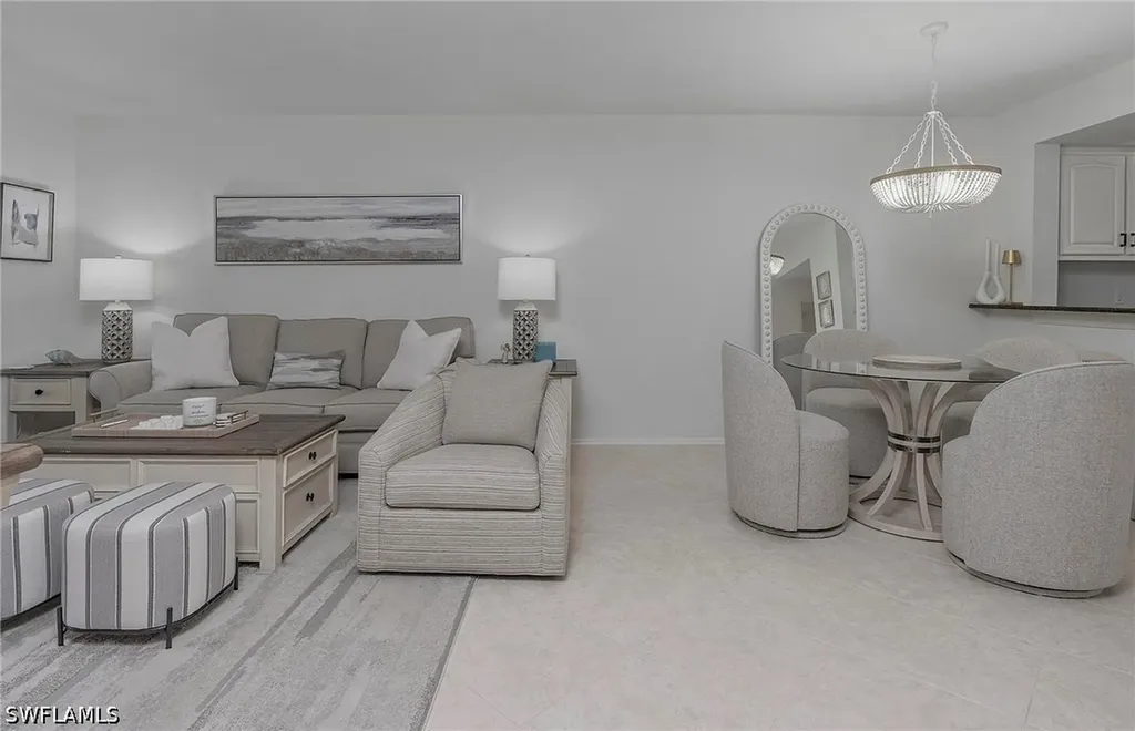 1001 Foxfire Lane Naples FL 34104