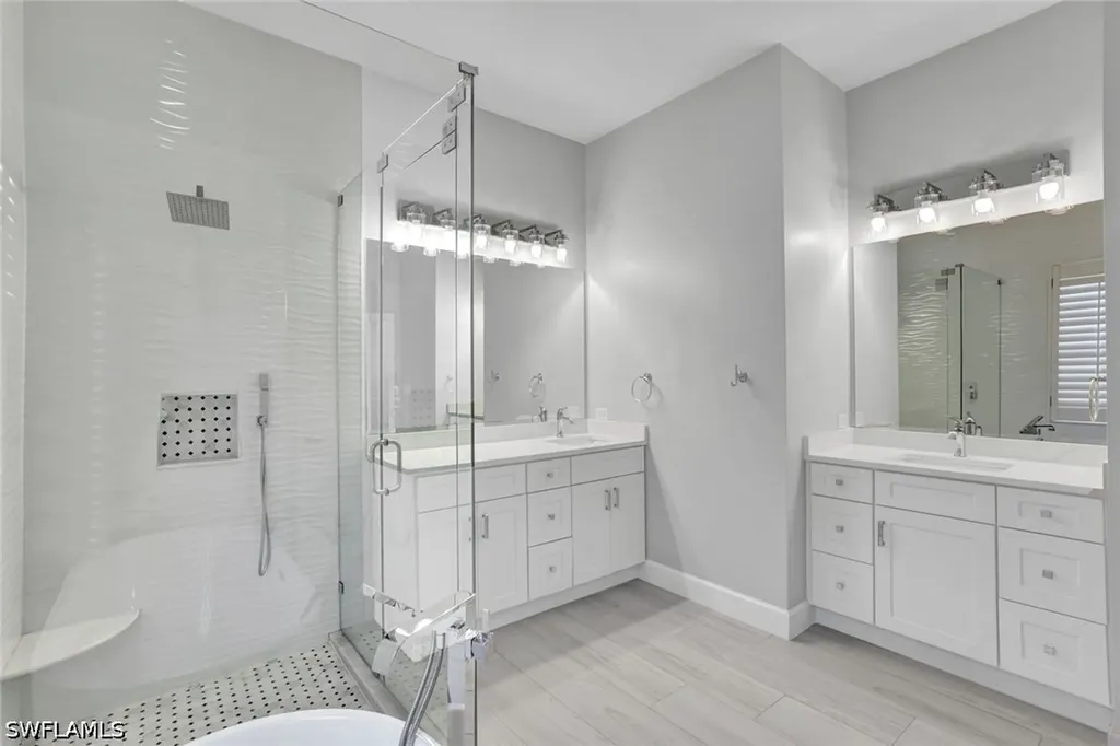 16143 Parque Lane Naples FL 34110