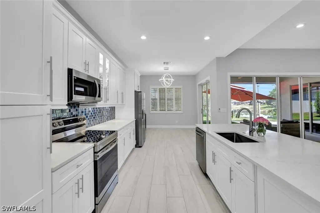 16143 Parque Lane Naples FL 34110