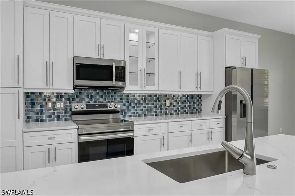 16143 Parque Lane Naples FL 34110