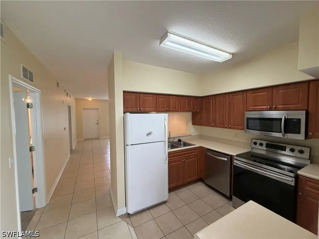 8408 Bernwood Cove Loop Fort Myers FL 33966