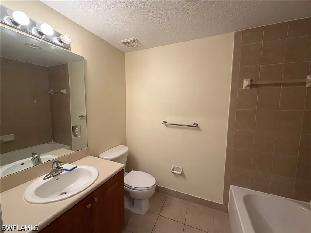 8408 Bernwood Cove Loop Fort Myers FL 33966
