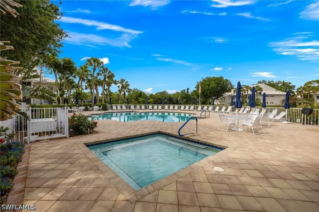 760 Willowbrook Drive Naples FL 34108