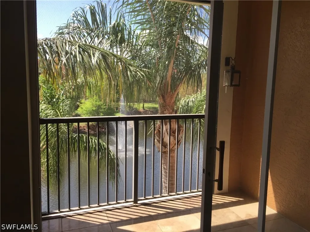 1180 Reserve Way Naples FL 34105
