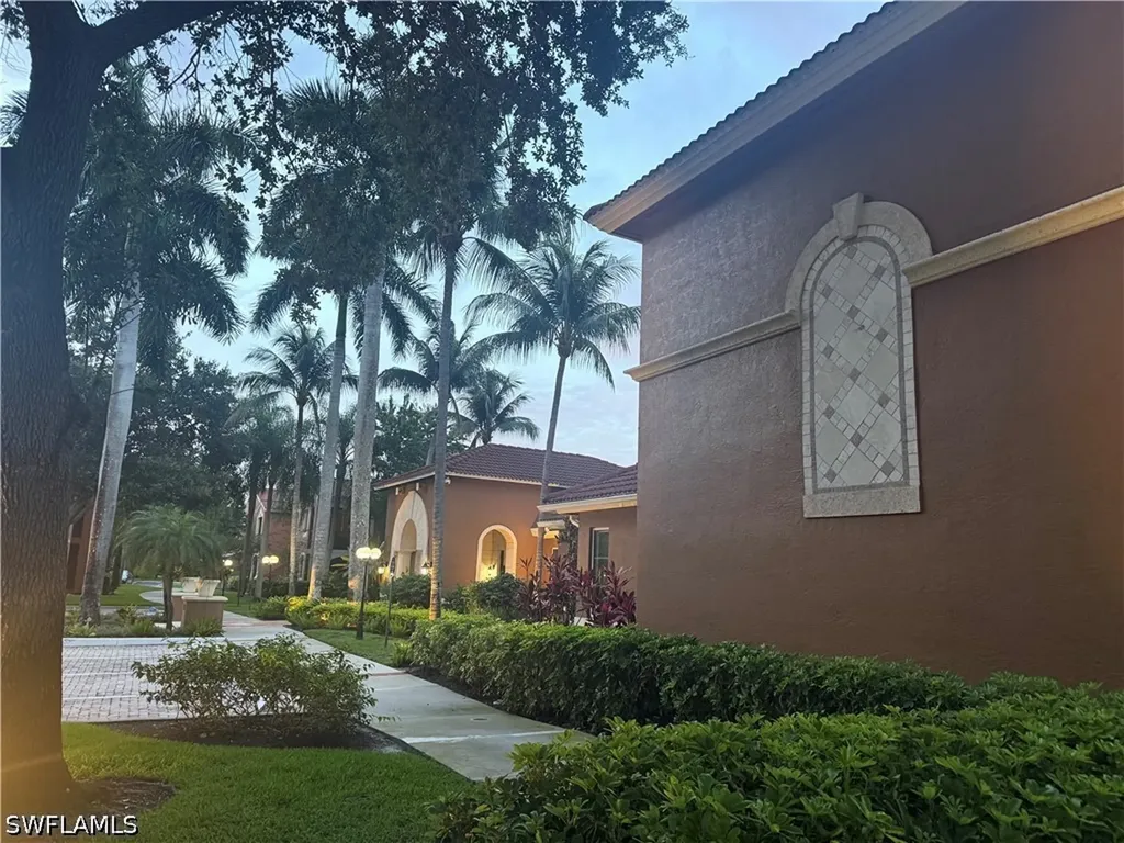 1180 Reserve Way Naples FL 34105