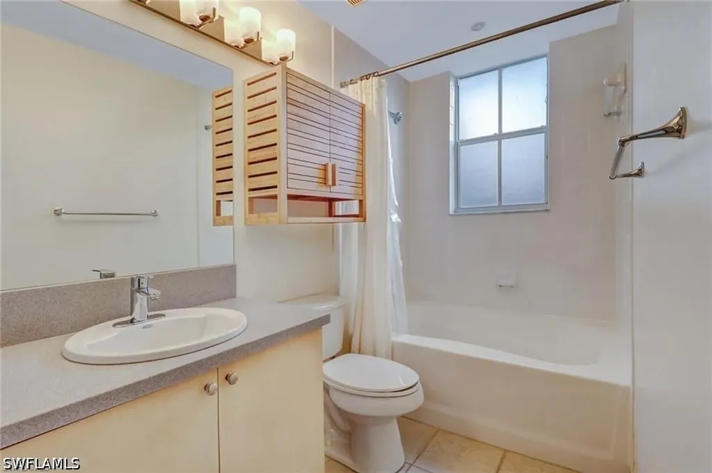1180 Reserve Way Naples FL 34105