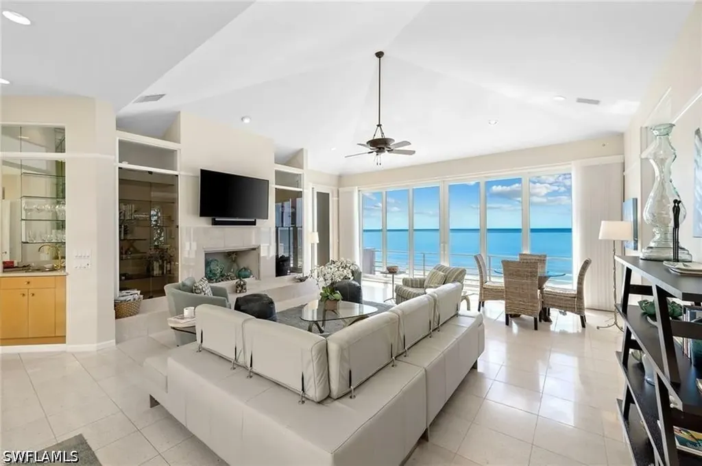 3860 Gordon Drive Naples FL 34102