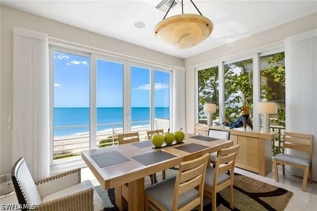 3860 Gordon Drive Naples FL 34102