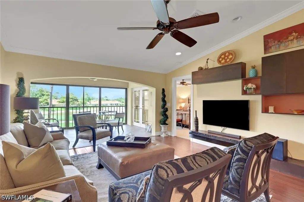 206 Foxtail Court Naples FL 34104
