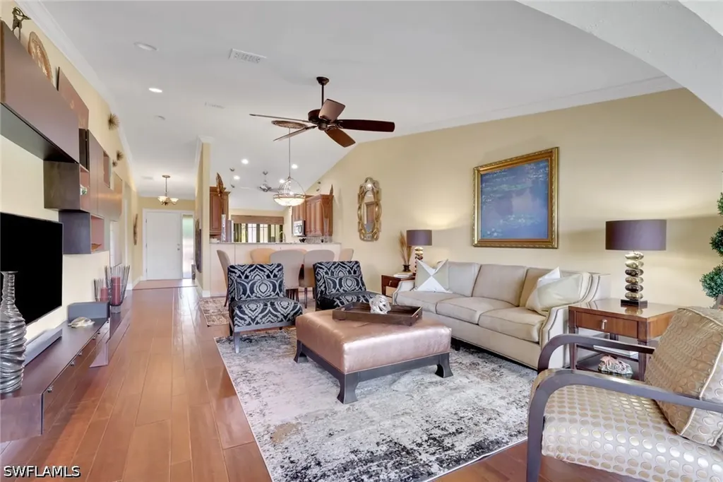 206 Foxtail Court Naples FL 34104