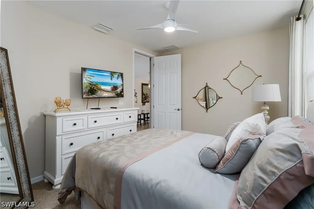 14943 Edgewater Circle Naples FL 34114