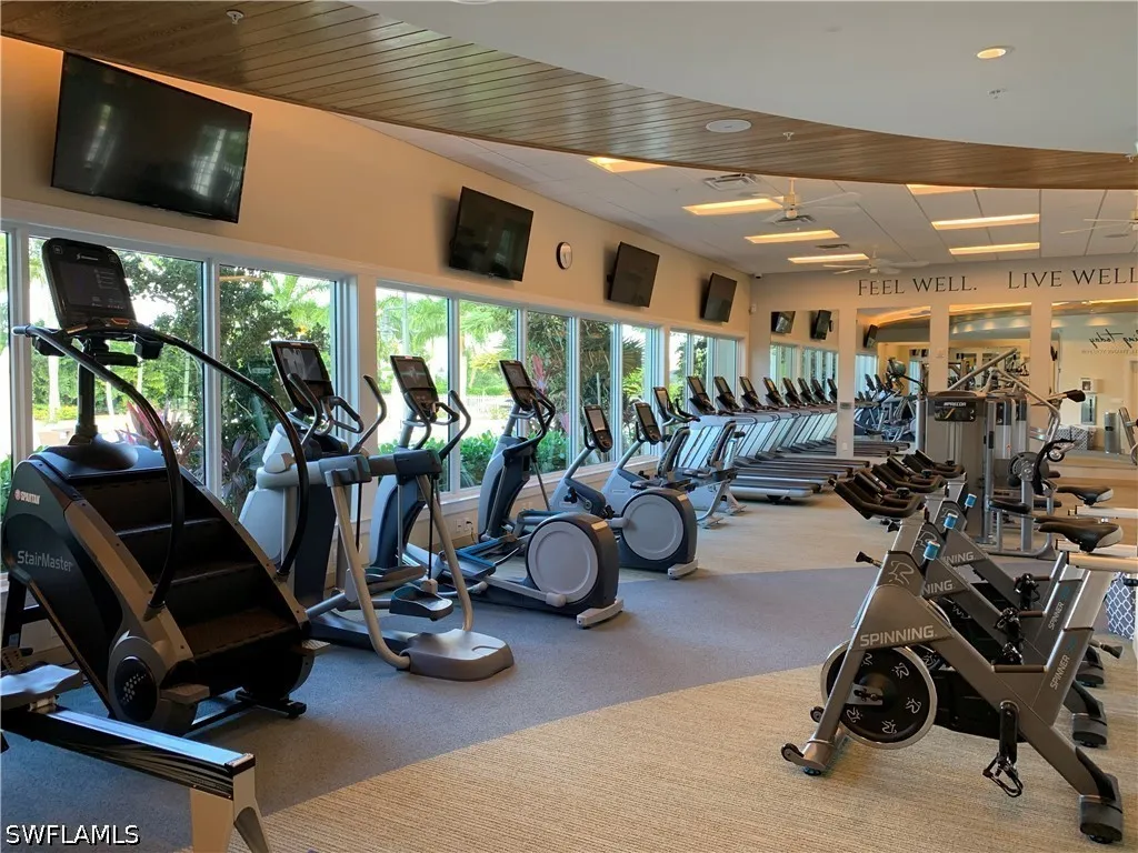 14943 Edgewater Circle Naples FL 34114