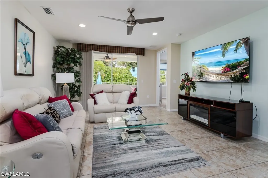 14943 Edgewater Circle Naples FL 34114
