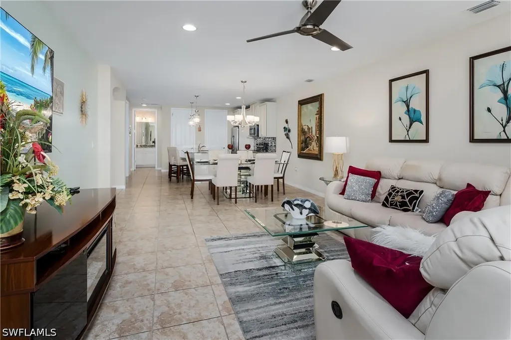 14943 Edgewater Circle Naples FL 34114