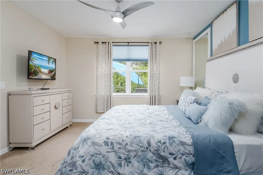 14943 Edgewater Circle Naples FL 34114
