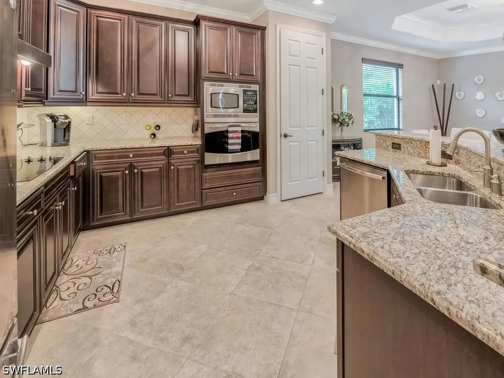 9491 Piacere Way Naples FL 34113