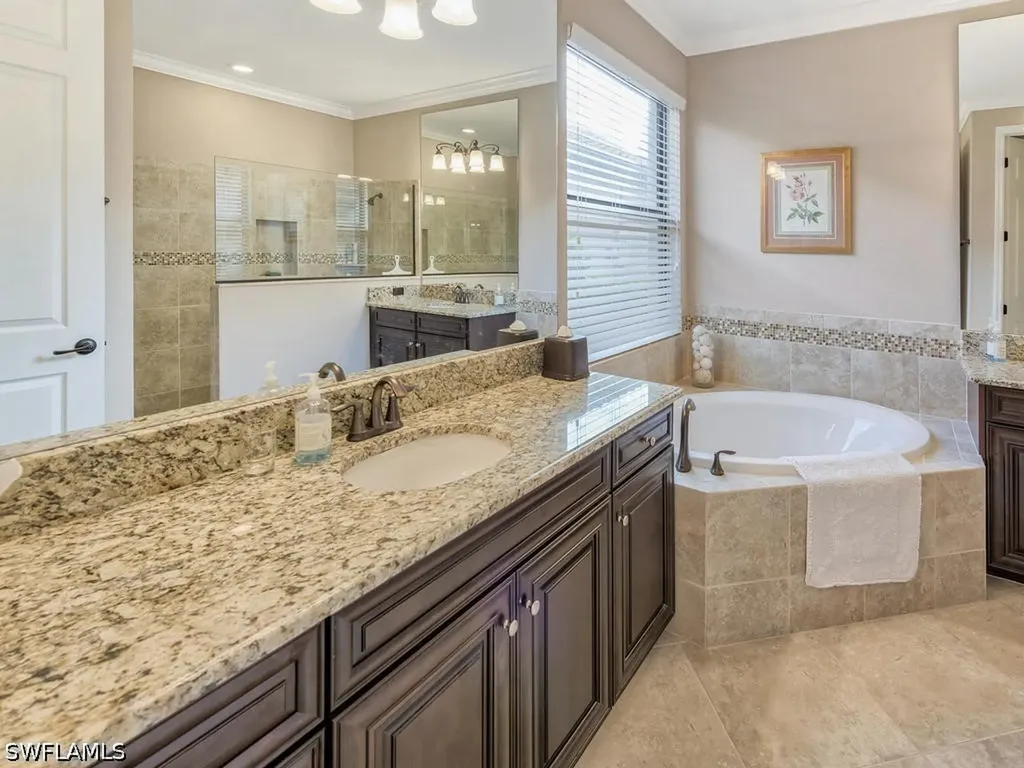 9491 Piacere Way Naples FL 34113