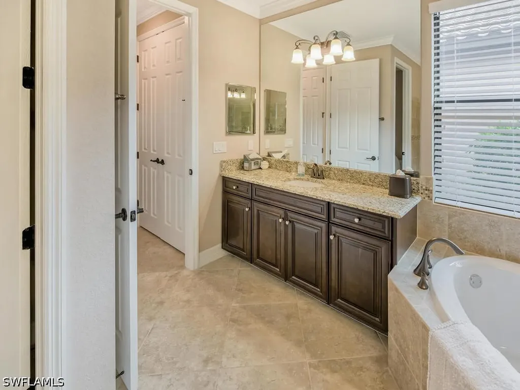 9491 Piacere Way Naples FL 34113
