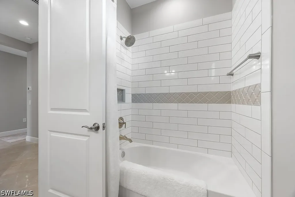 4584 Centaurus Circle Naples FL 34120