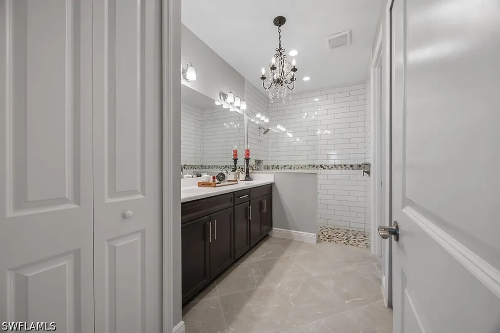 4584 Centaurus Circle Naples FL 34120