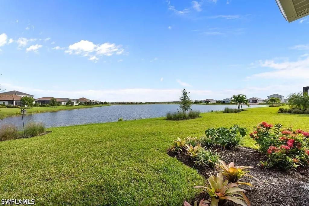 4584 Centaurus Circle Naples FL 34120