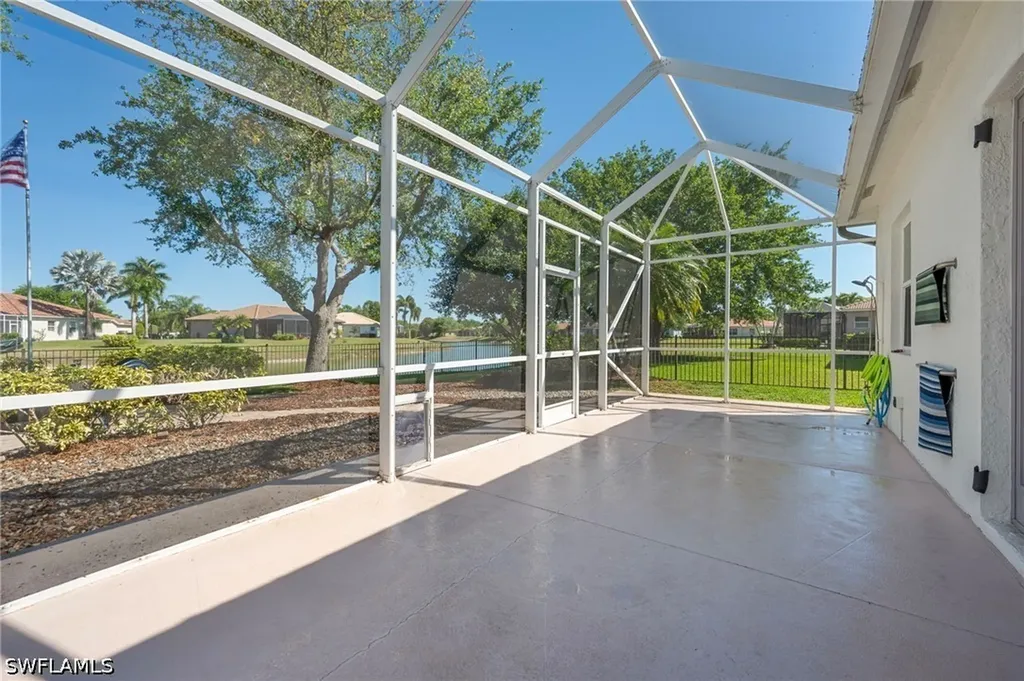 3213 Brookeview Court Naples FL 34120