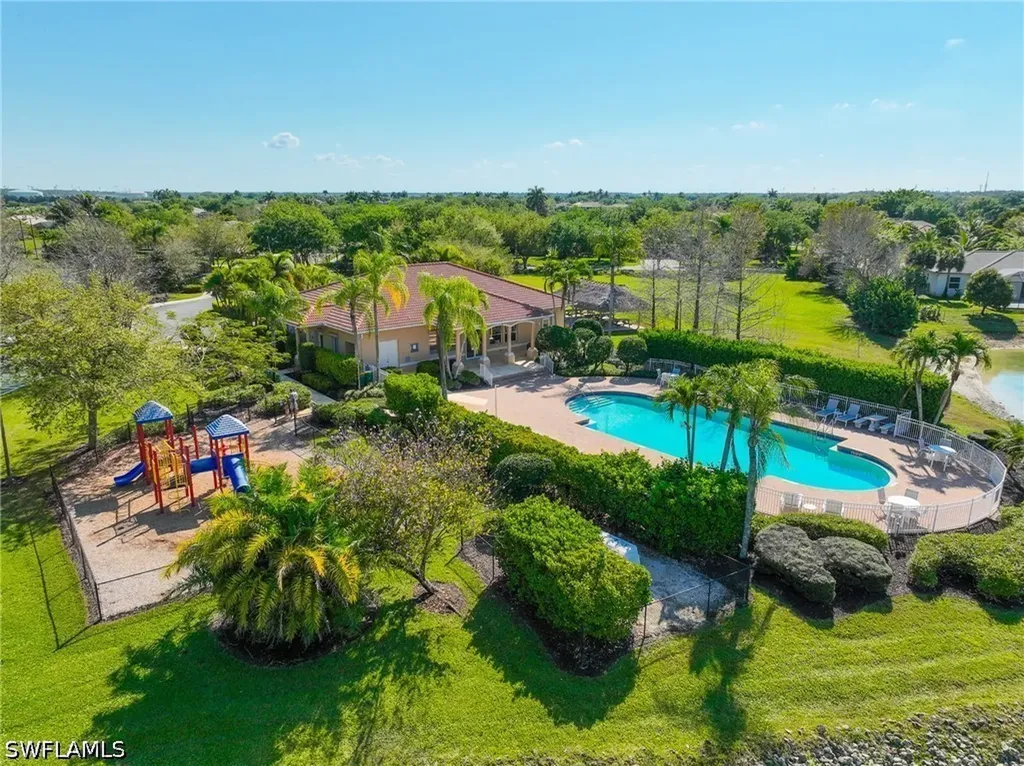 3213 Brookeview Court Naples FL 34120